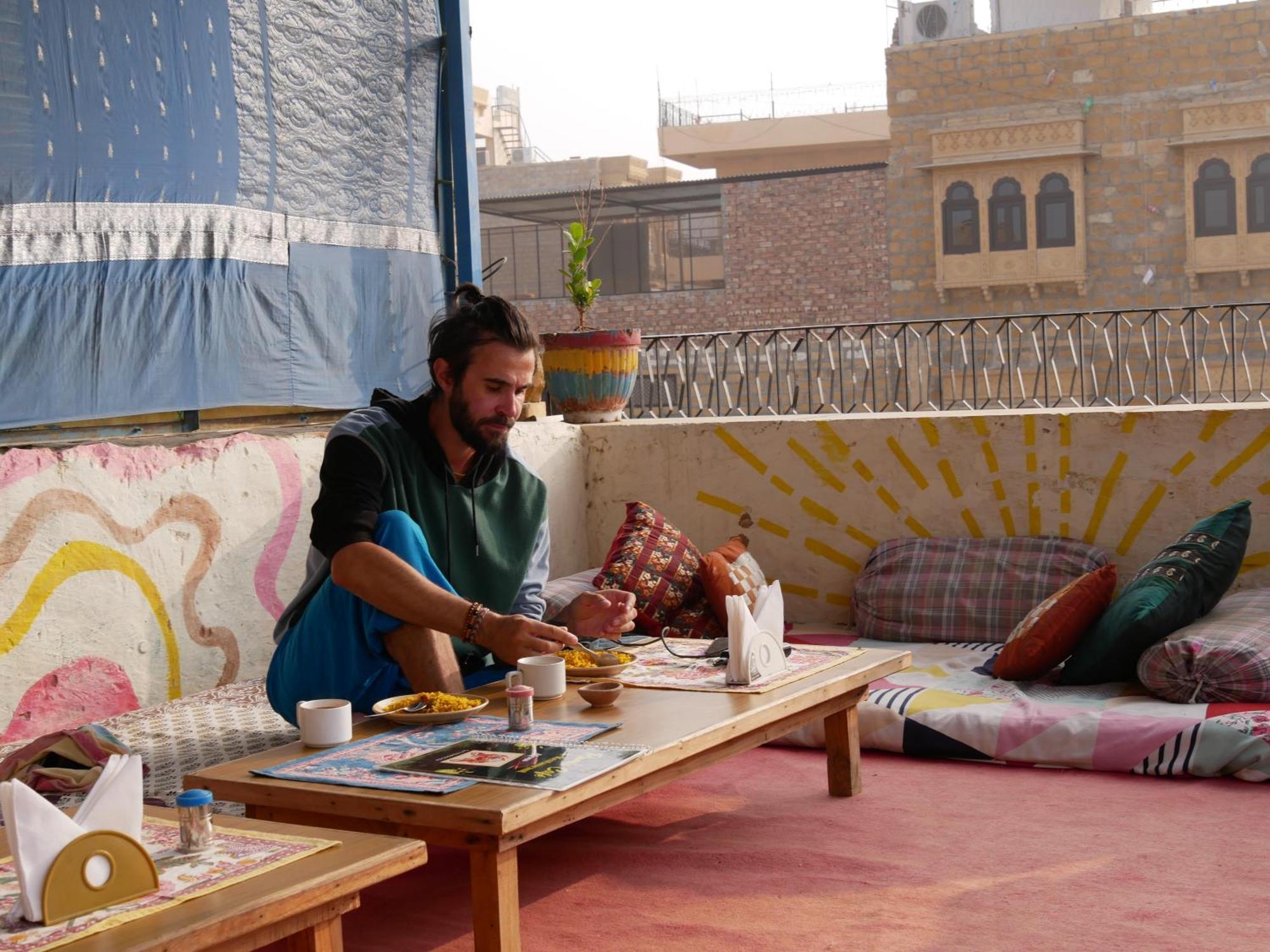 Rumi'S Guest House Jaisalmer Bagian luar foto